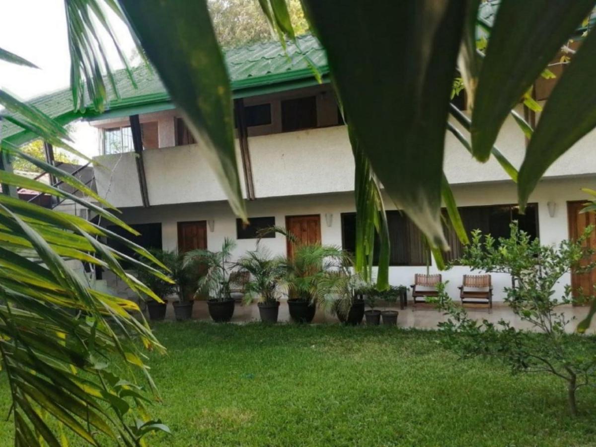 Hotel El Bramadero Liberia Bagian luar foto