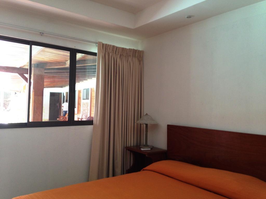 Hotel El Bramadero Liberia Bagian luar foto